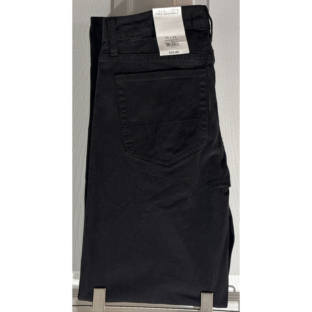 Free Assembly Black Jeans Straight Leg 5 Pocket Modern - New With Tags - Picture 8 of 15